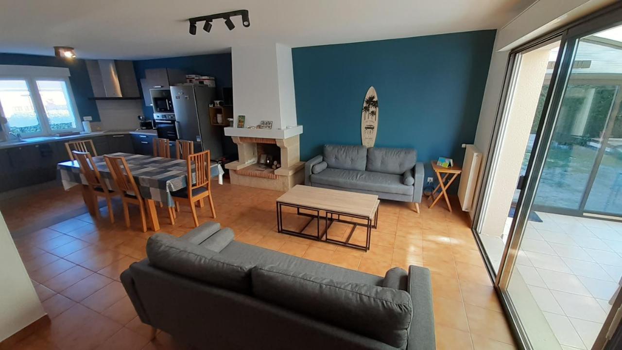 Escapade Villa Saint-Martin de Brehal ภายนอก รูปภาพ